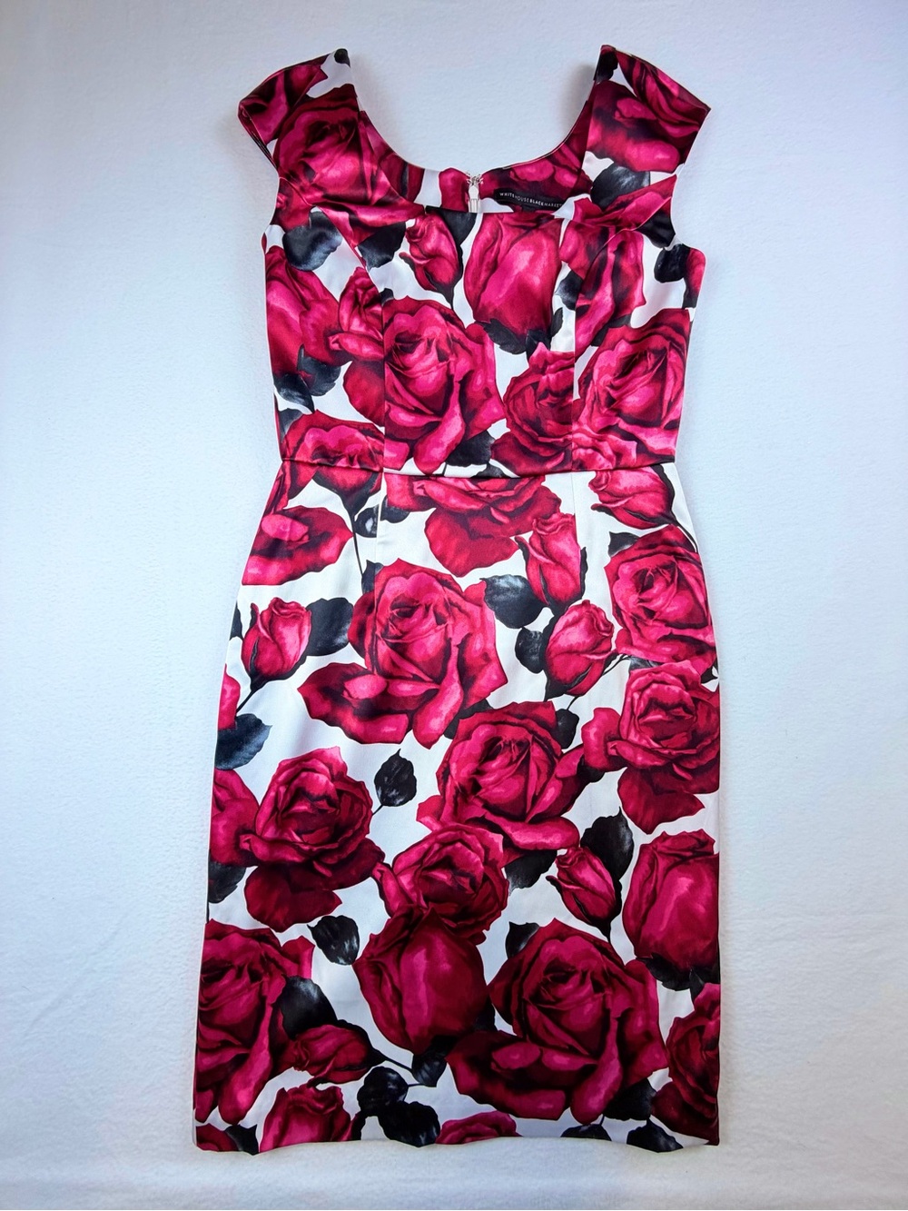 White House Black Market Red Rose Print Sheath Dress Size 6 Sleeveless Cocktail - Picture 2 of 12